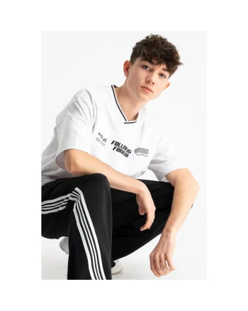 Tricou lejer cu imprimeu text