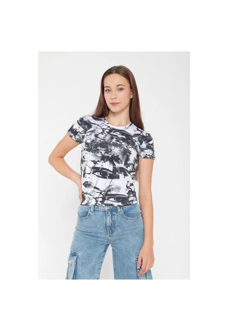 Tricou slim-fit cu imprimeu,