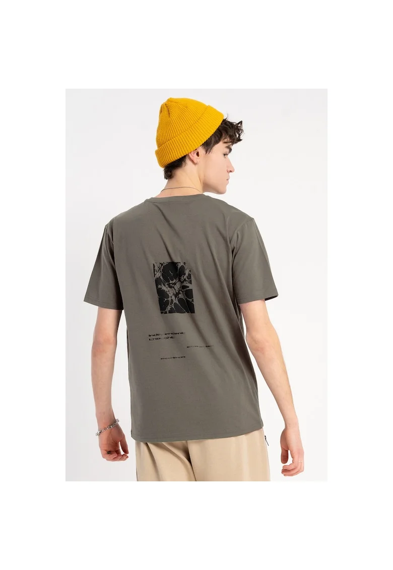 Tricou lejer cu imprimeu grafic,