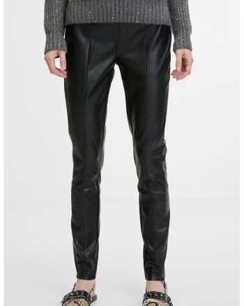 Pantaloni slim fit de piele ecologica, Negru