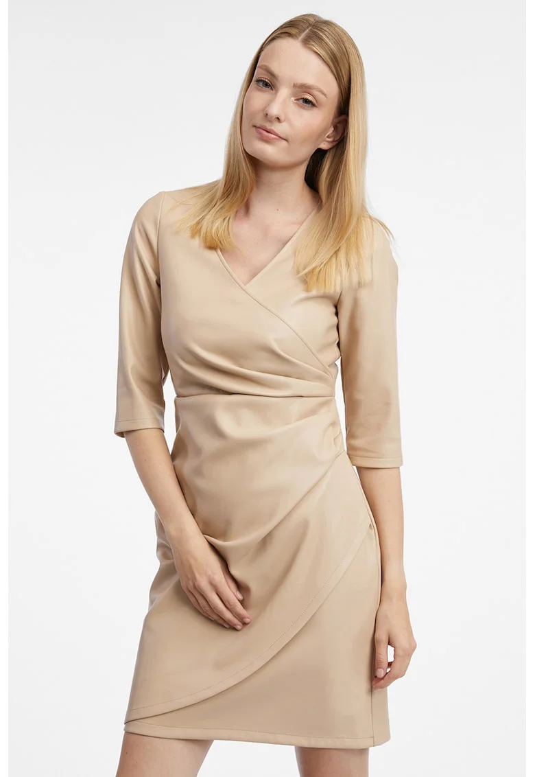 Rochie scurta cu model petrecut si decolteu in V, Maro camel