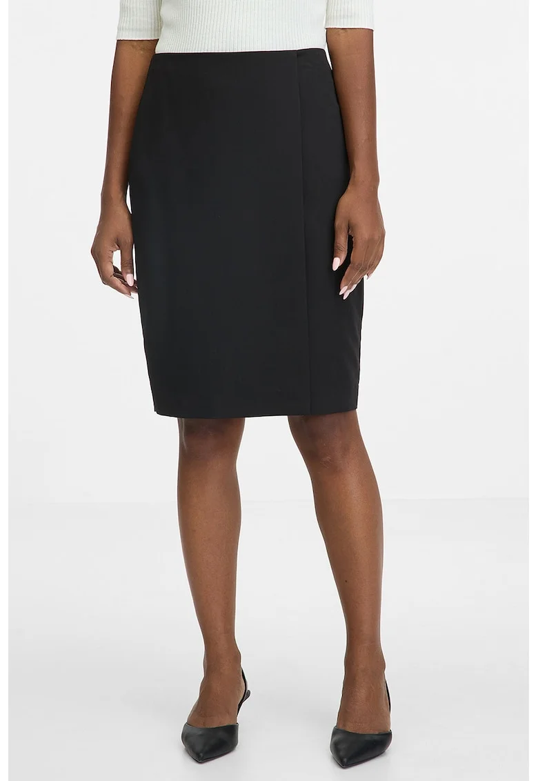 Fusta creion uni, Negru