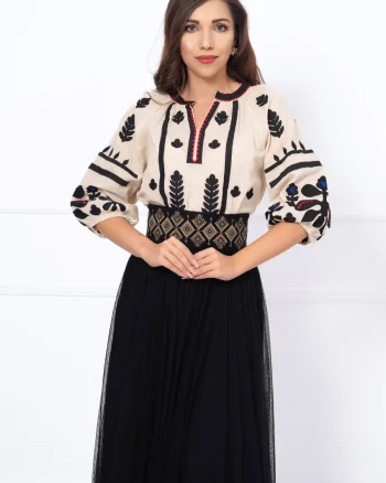 Bluza traditionala bej din in cu broderie florala