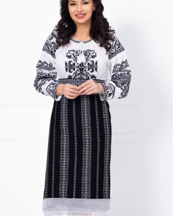 Set catrinta si brau traditional brodate cu fir argintiu
