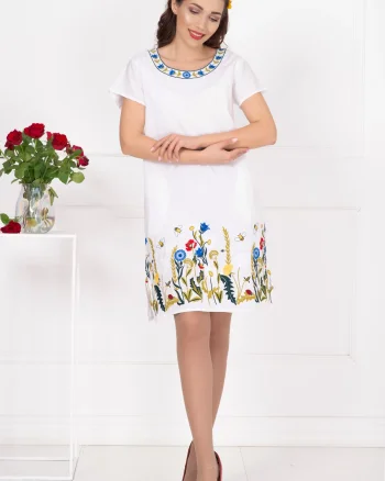 Rochie traditionala alba din in brodata cu flori multicolore