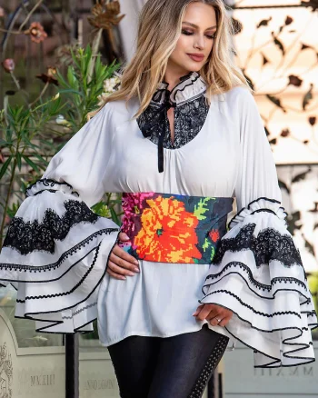 Bluza de contesa pretioasa alba cu volane din organza si dantela