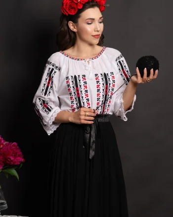 Ie traditionala din bumbac Delfina cu motive populare brodate