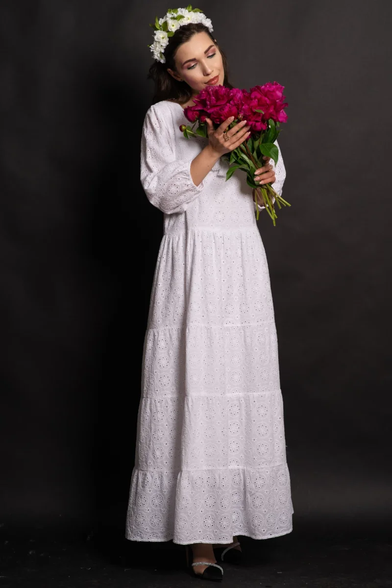 Rochie alba de vara din bumbac Annabel cu broderie englezeasca