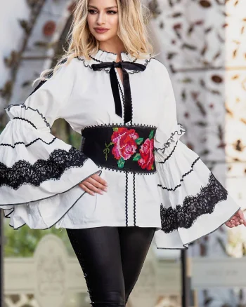 Bluza tip ie alba traditionala cu insertii din dantela