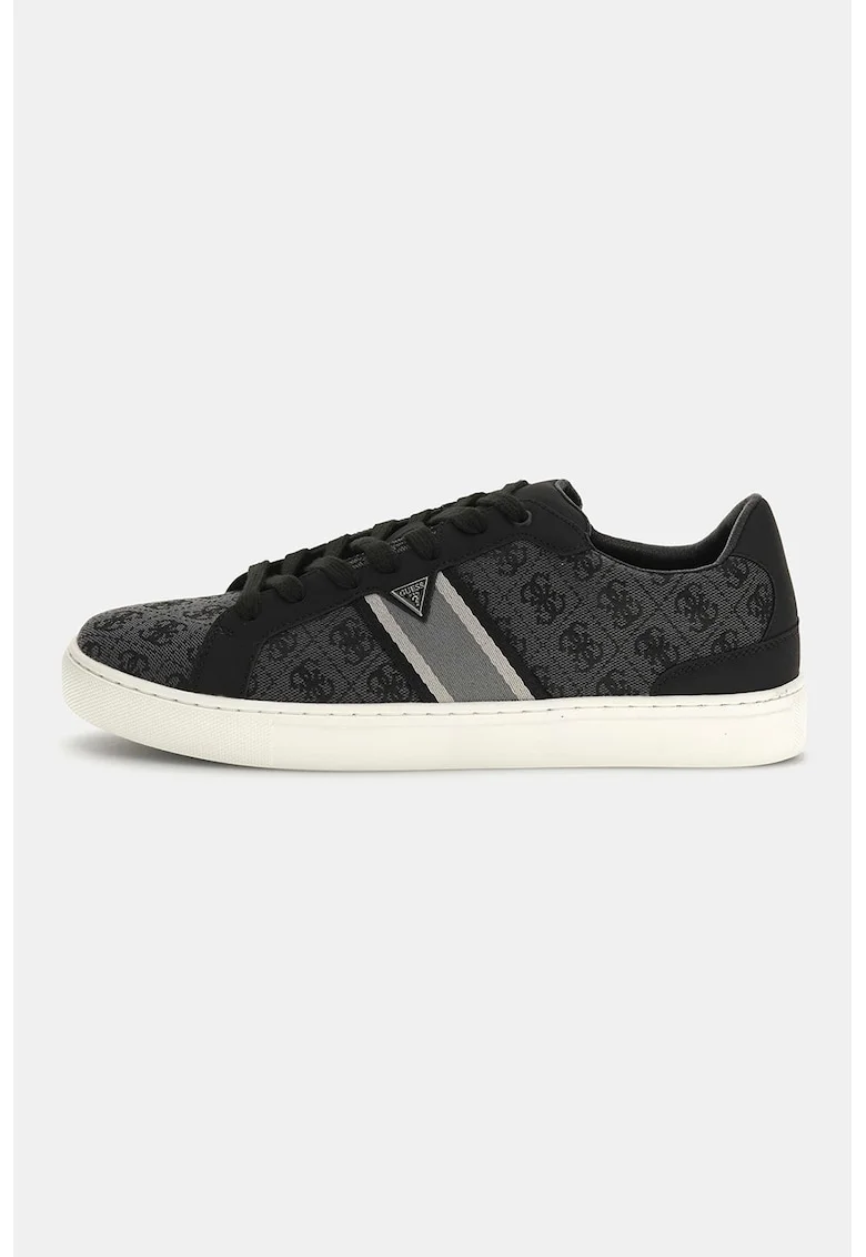 Pantofi sport cu garnituri din material textil si model