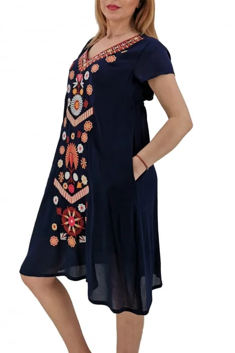 Rochie brodata Ionica 3