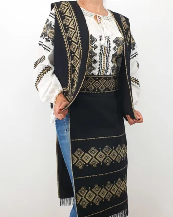 SET Traditional - Vesta, brau si 2 Fote brodate cu model traditional Alina