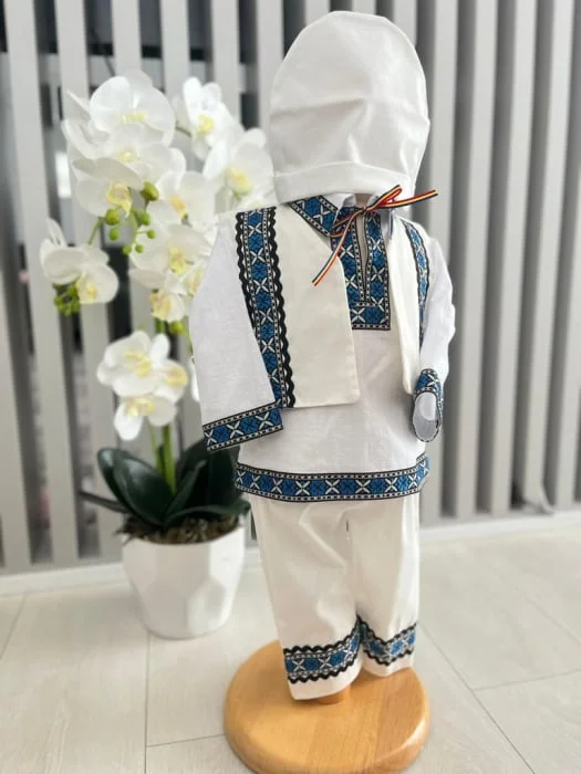 Compleu traditional baietel Darius 6