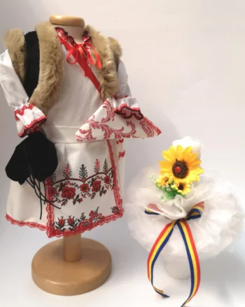 Set Traditional Botez Fetita - Costumas + Lumanare 3
