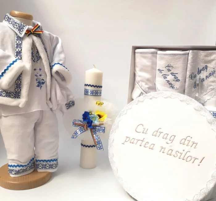 Set Traditional Botez Baiat - Costumas + Trusou + Cutie + Lumanare 2