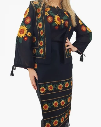 SET - 2 Fote brodate cu model traditional 2