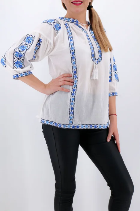 Ie Traditionala Rina