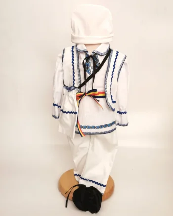Compleu traditional baietel Adan 4