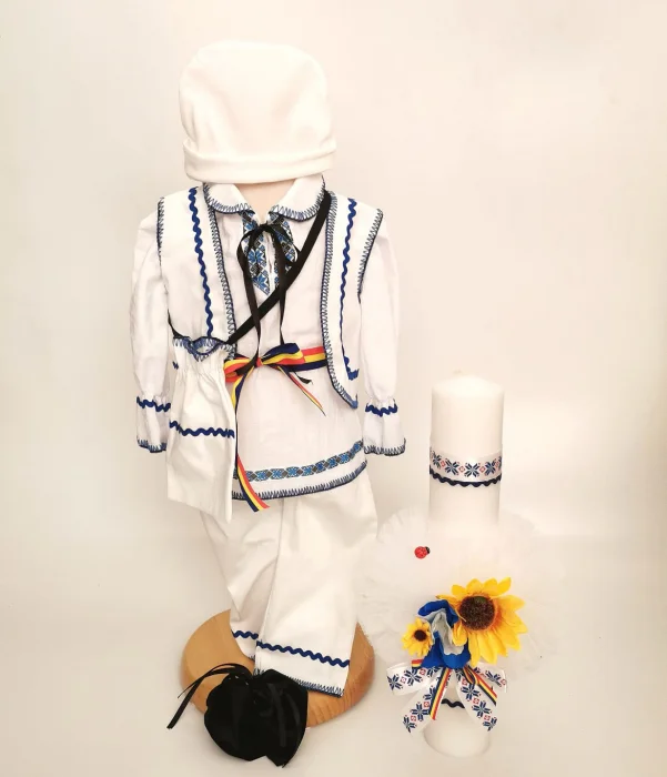 Set Traditional Botez Baiat - Costumas + Lumanare Adan