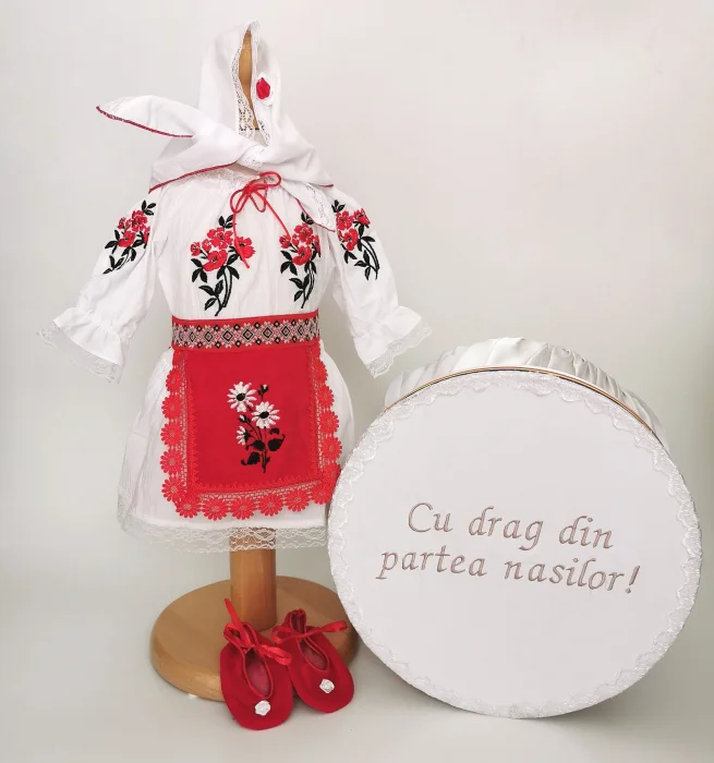 Set Traditional Botez  Camelia 4