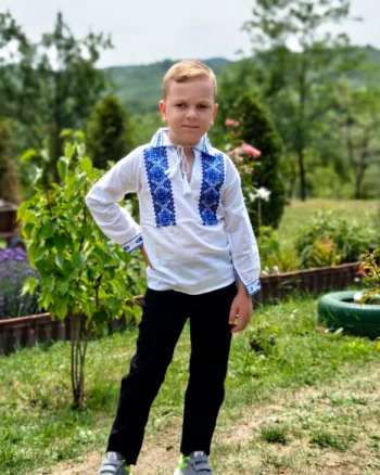 Ie traditionala baieti Marin 3