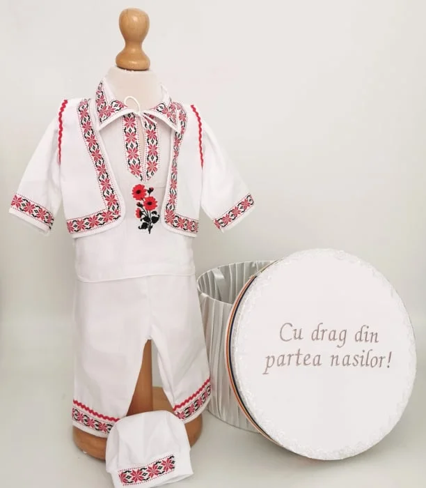 Set Traditional Botez Baiat - Costumas + Cutie 7