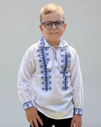Ie traditionala baieti Mircea 5