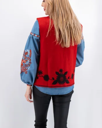 Vesta brodata cu model traditional Constantina