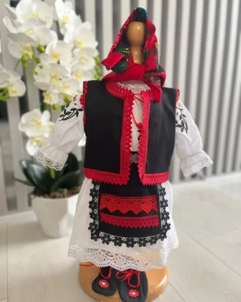 Compleu traditional Ioana 13