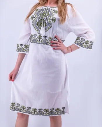 Rochie Traditionala Magdalena 3