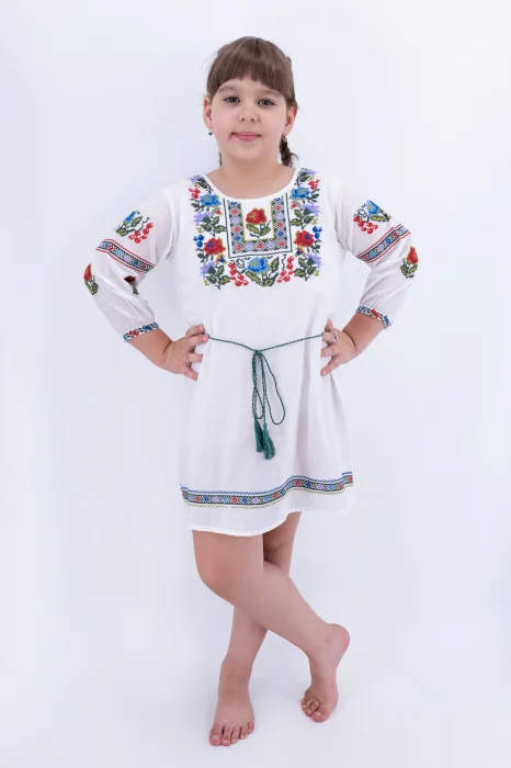 Rochie traditionala fetite Maria 6
