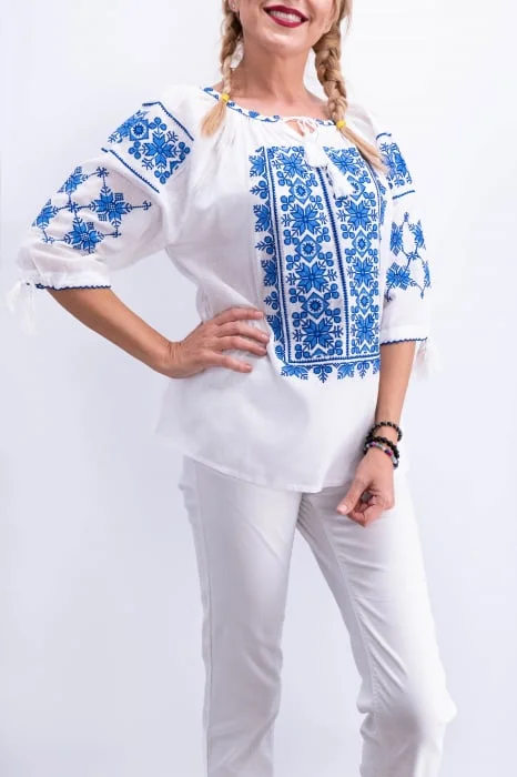 Ie Traditionala Iustina