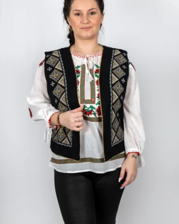 Vesta brodata cu model traditional Alina 13