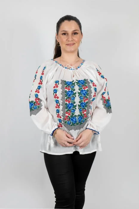 Ie Traditionala Iarina 20