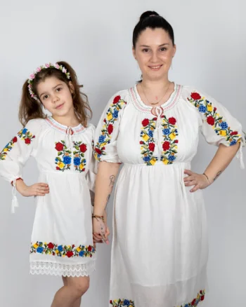 Rochie Traditionala Luminita 6