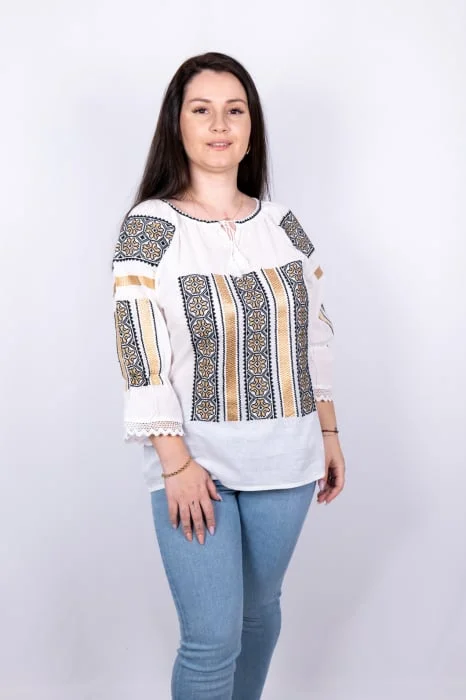 Ie Traditionala Dragomira
