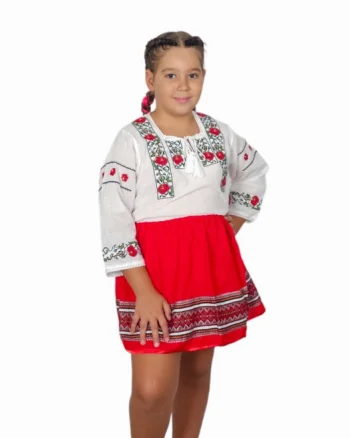 Ie traditionala fetite Fatima 6