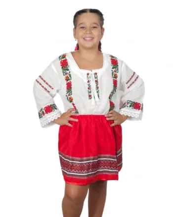 Ie traditionala fetite Fatima 10