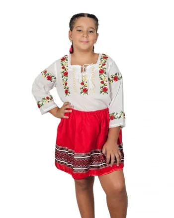 Ie traditionala fetite Fatima 11