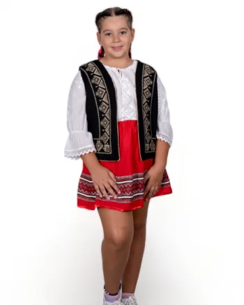 Vesta traditionala fetite Alina