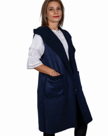 Vesta cu Blanita si Gluga