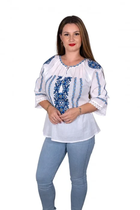 Ie Traditionala Maia 2