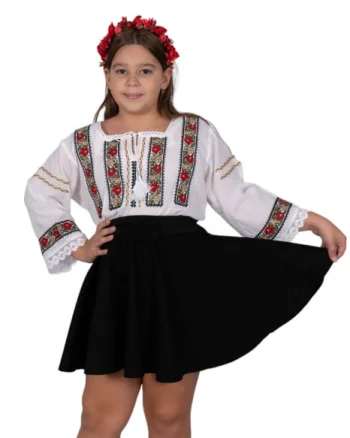 Ie traditionala fetite Fatima 12
