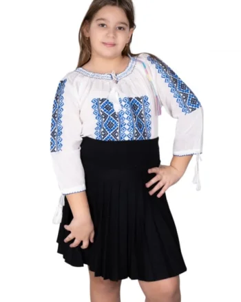 Ie traditionala fetite Adana