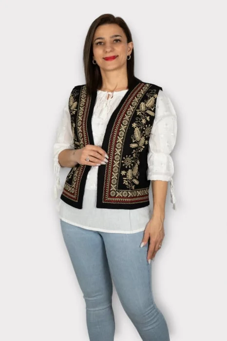 Vesta brodata cu model traditional Alina 20