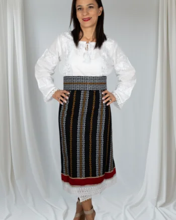 Costum Catrinta si Brau Mioara 3