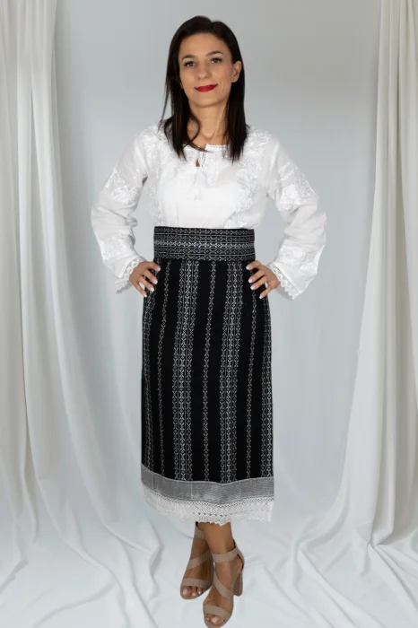 Costum Catrinta si Brau Mioara 6