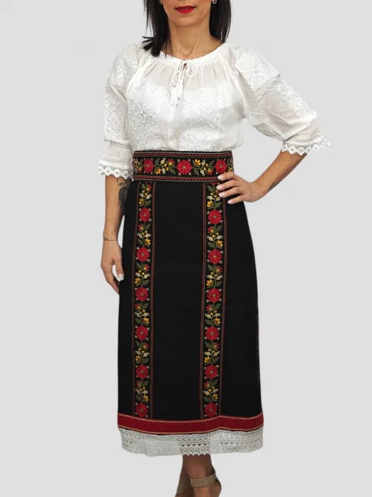 Costum Catrinta si Brau Mioara 7