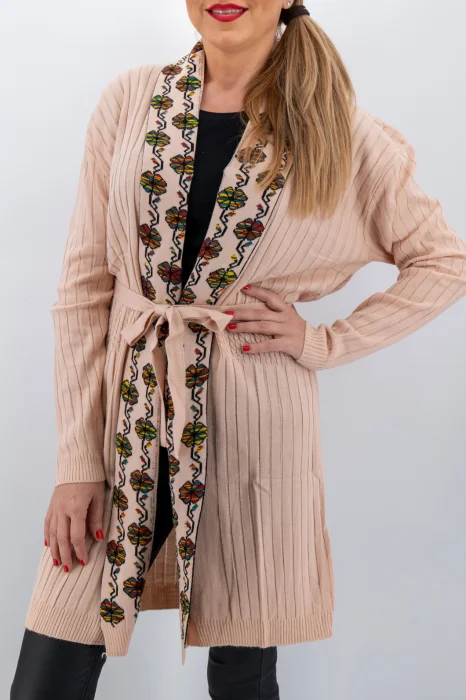 Cardigan brodat Amelia 2