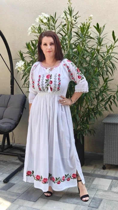Rochie Traditionala Mirela 6